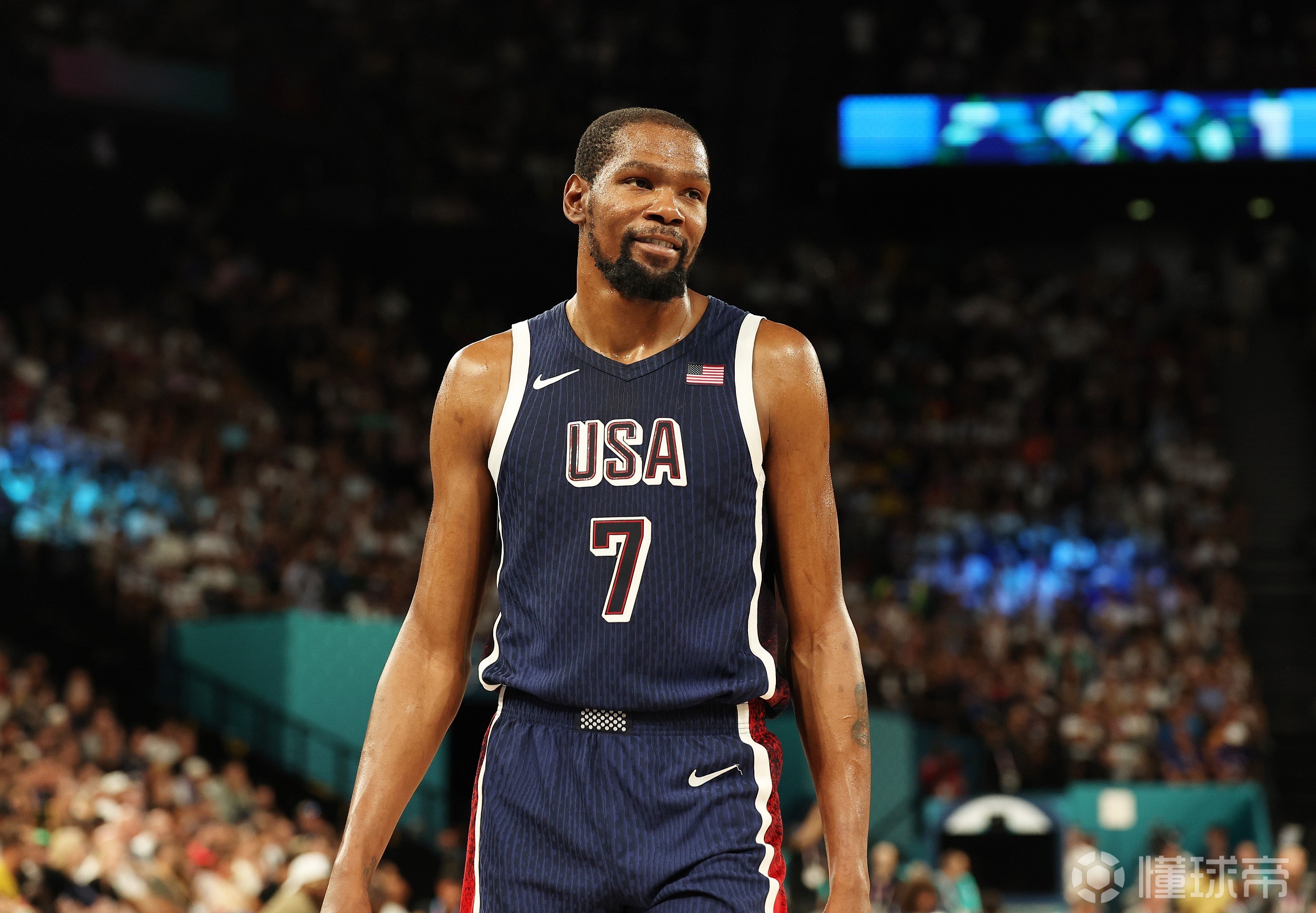 层因此在赛 层因此在赛