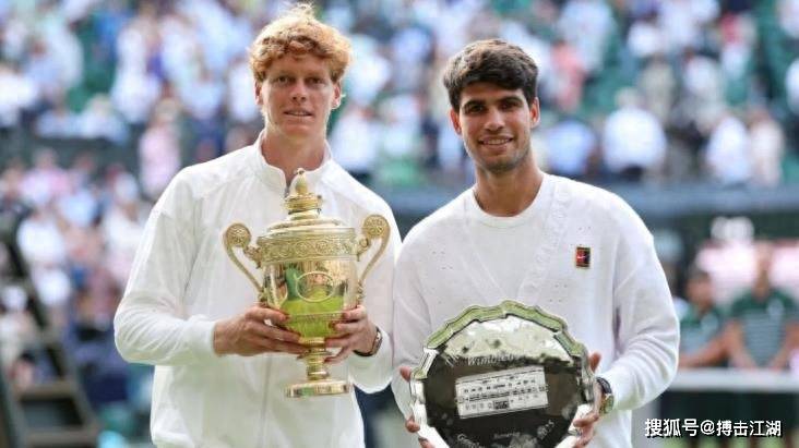 更反映出他 更反映出他