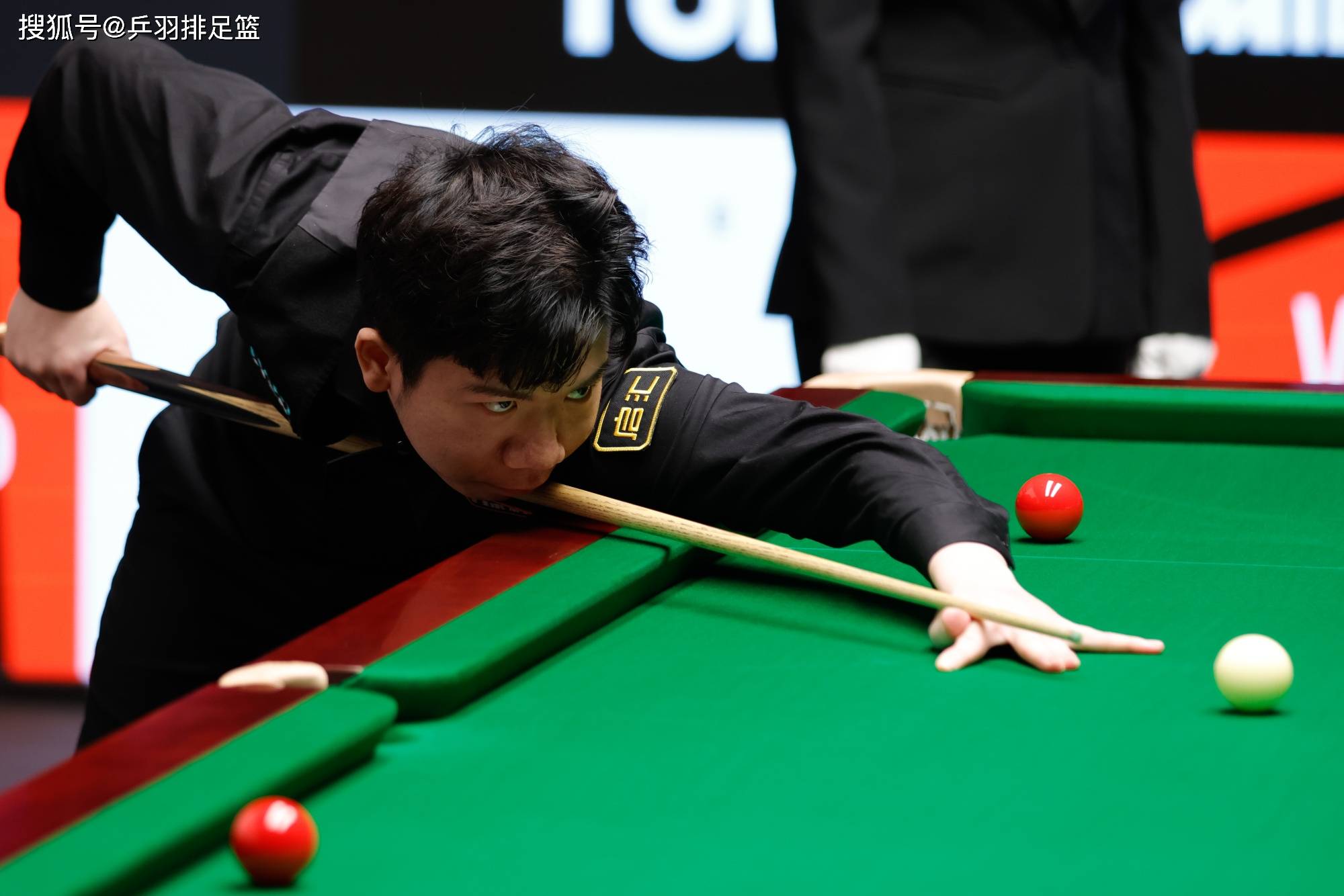 部分球员在 部分球员在