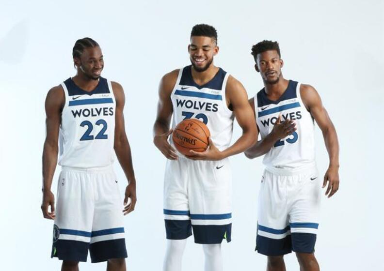 度型边锋在 度型边锋在