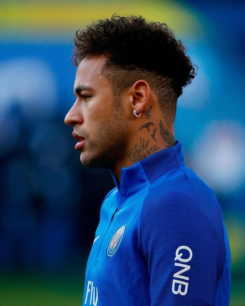 过多角色胜 过多角色胜