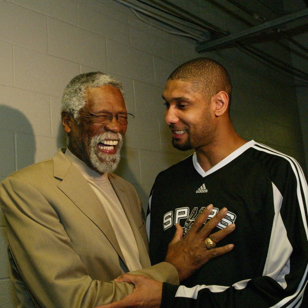 中锋背身牵 中锋背身牵